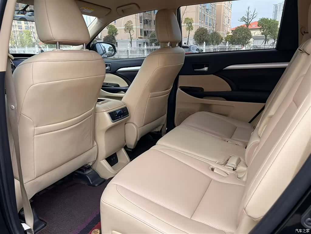 Toyota Highlander, 2020 10