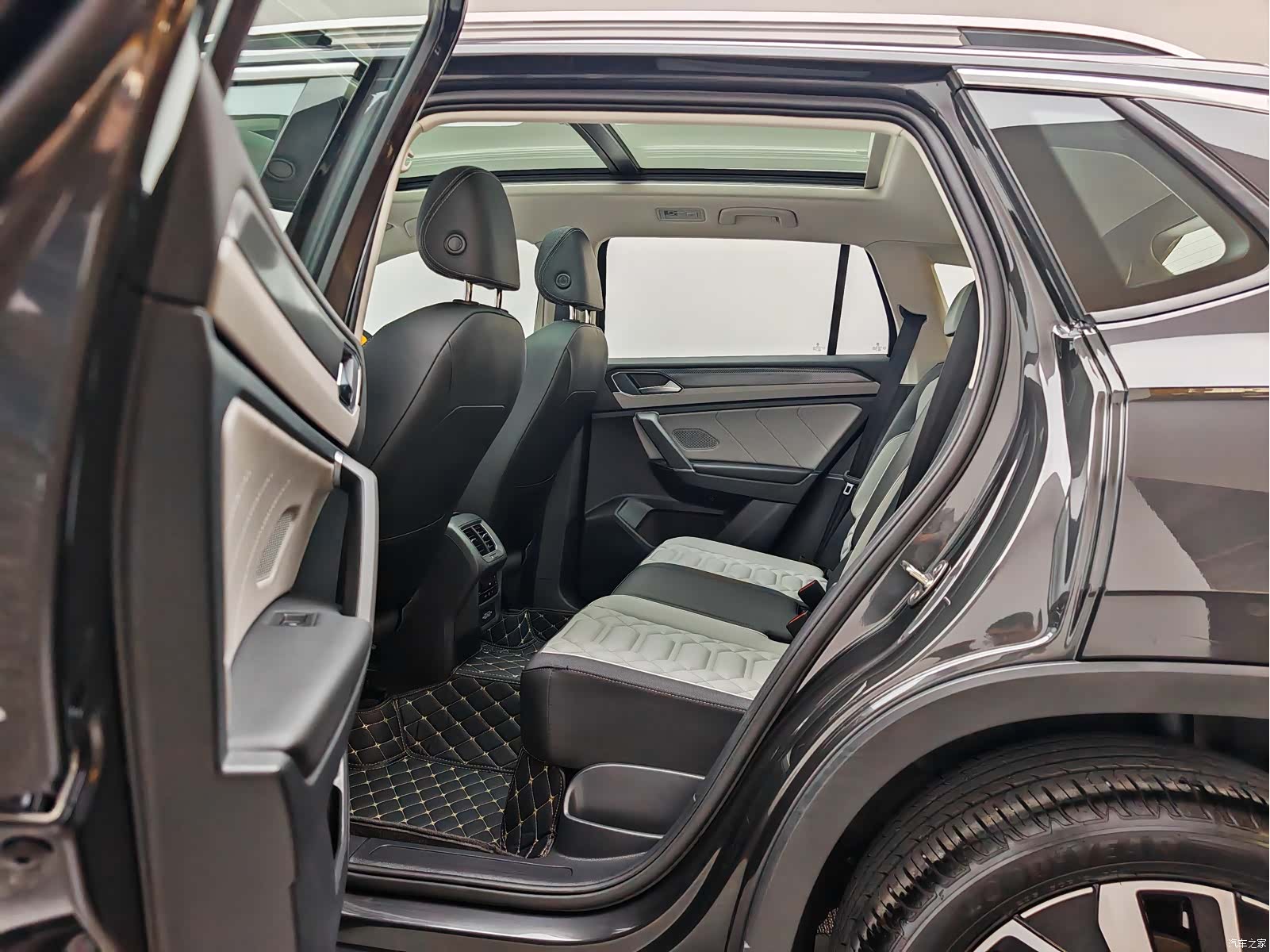 Volkswagen Tayron, 2026 17