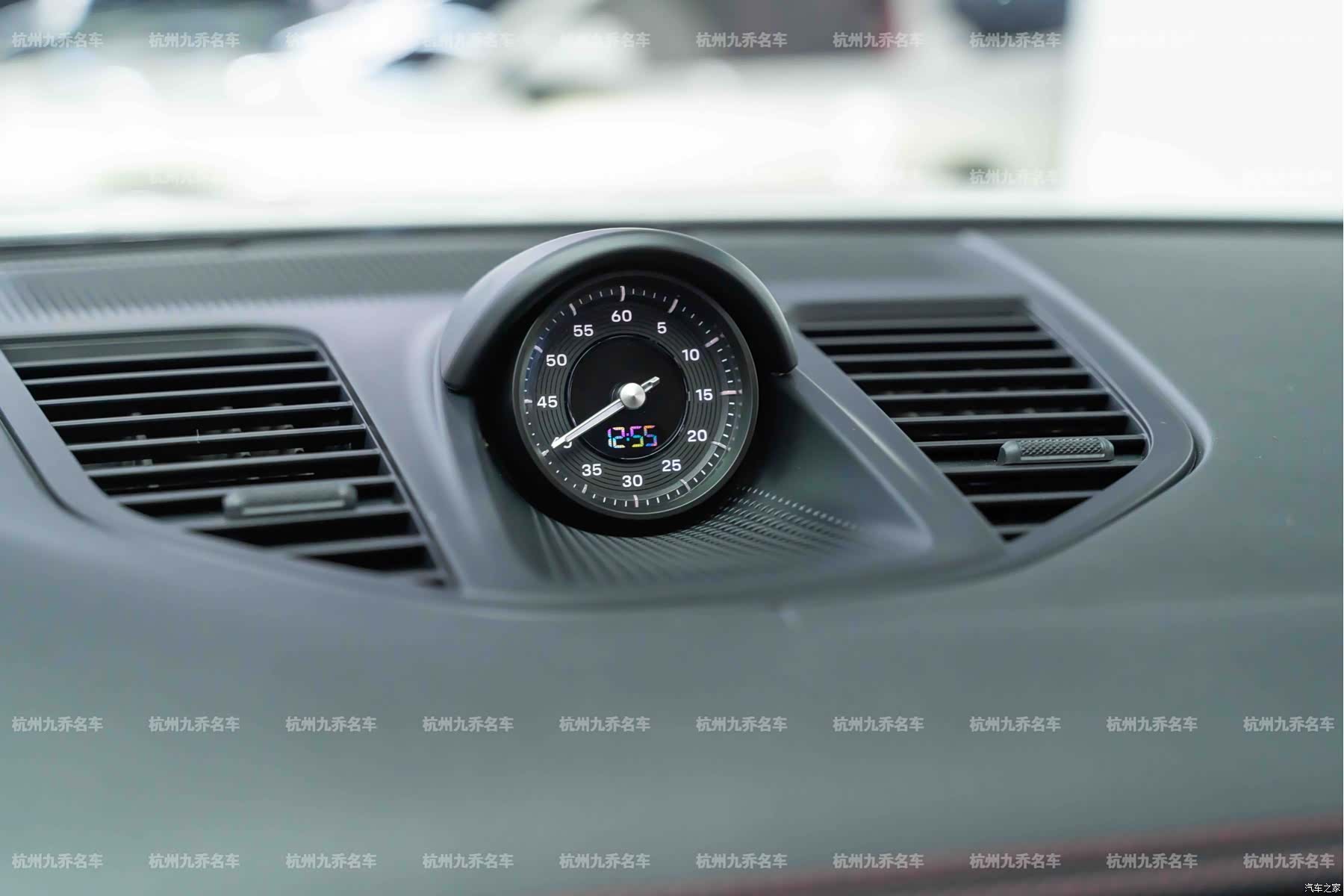Porsche Panamera, 2026 25