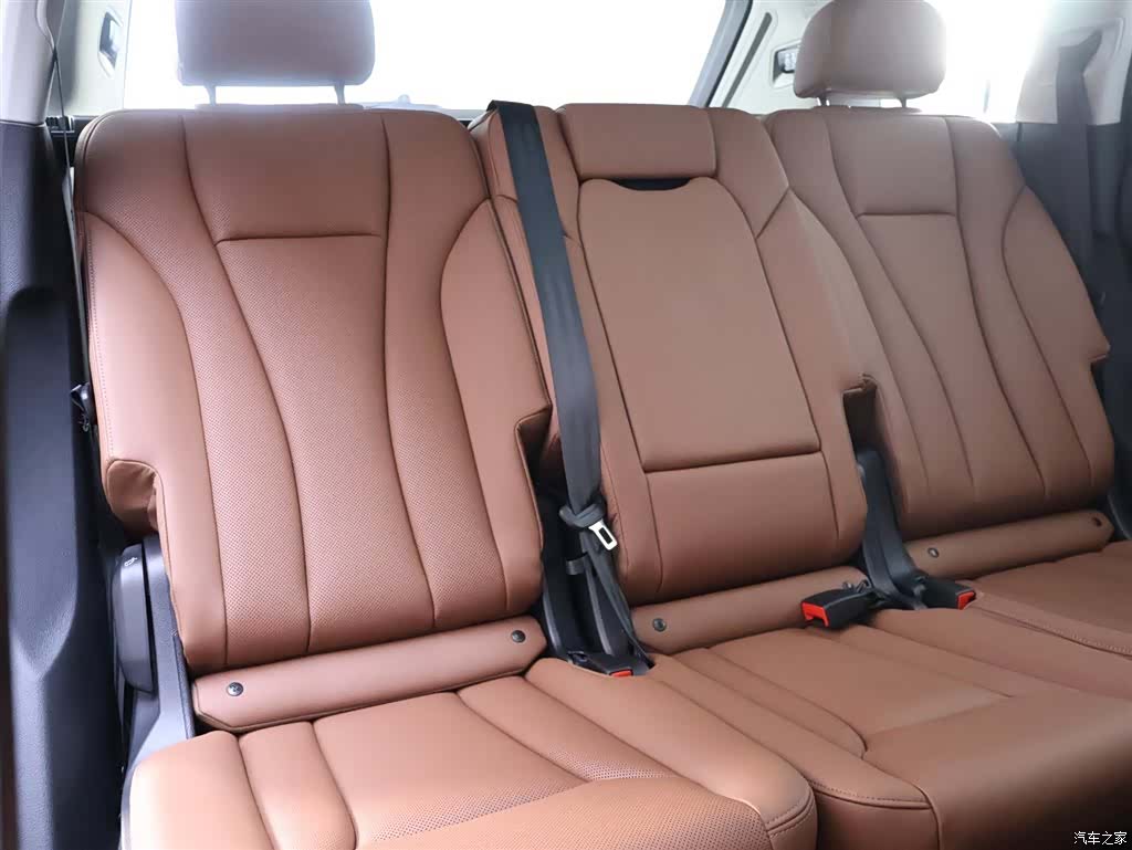Audi Q7, 2026 22