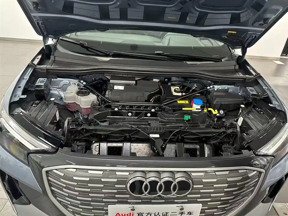 Audi Q4