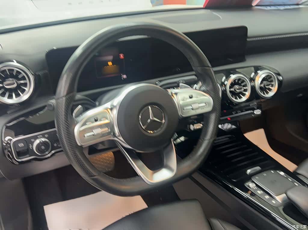 Mercedes-Benz A-Class, 2022 6