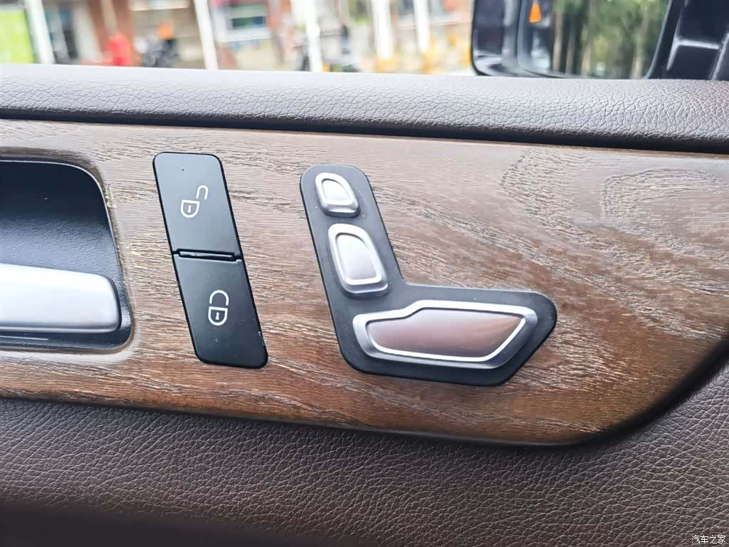 Mercedes-Benz GLE, 2017 27