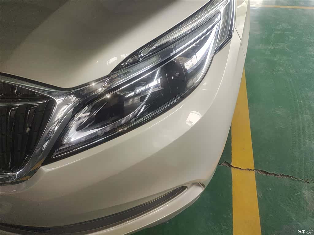 Buick GL8, 2018 24