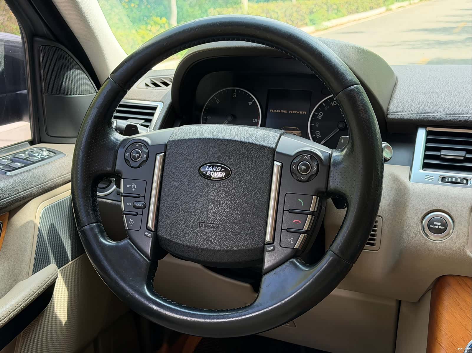 Land Rover Range Rover, 2013 10