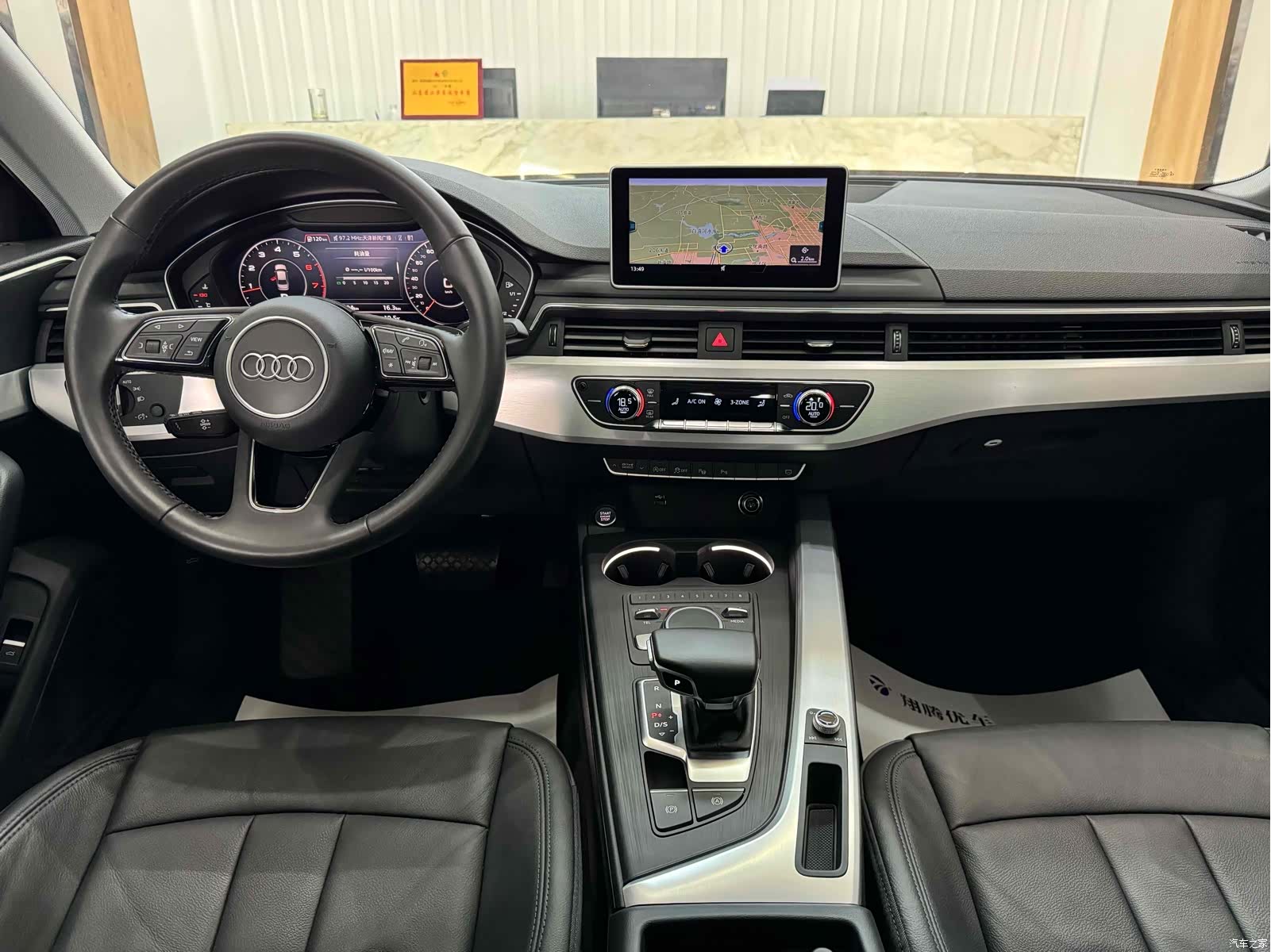 Audi A4L, 2018 9