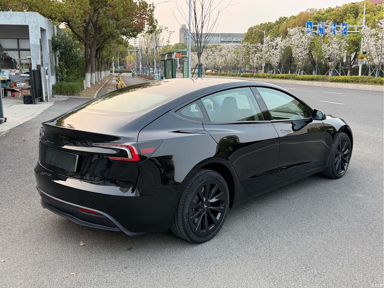 Tesla Model 3, 2024 8