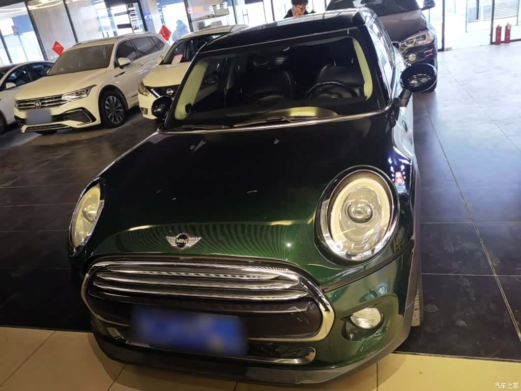 Mini Cooper, 2015 3