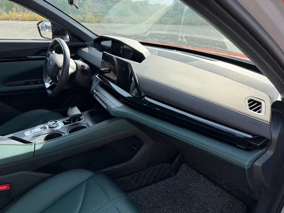 Changan UNI-V Smart iDD