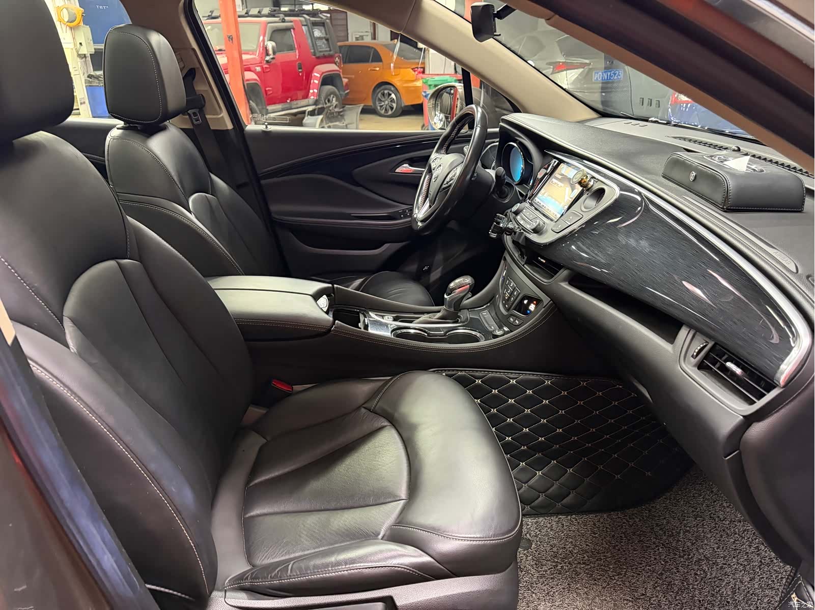 Buick Envision Plus, 2017 9