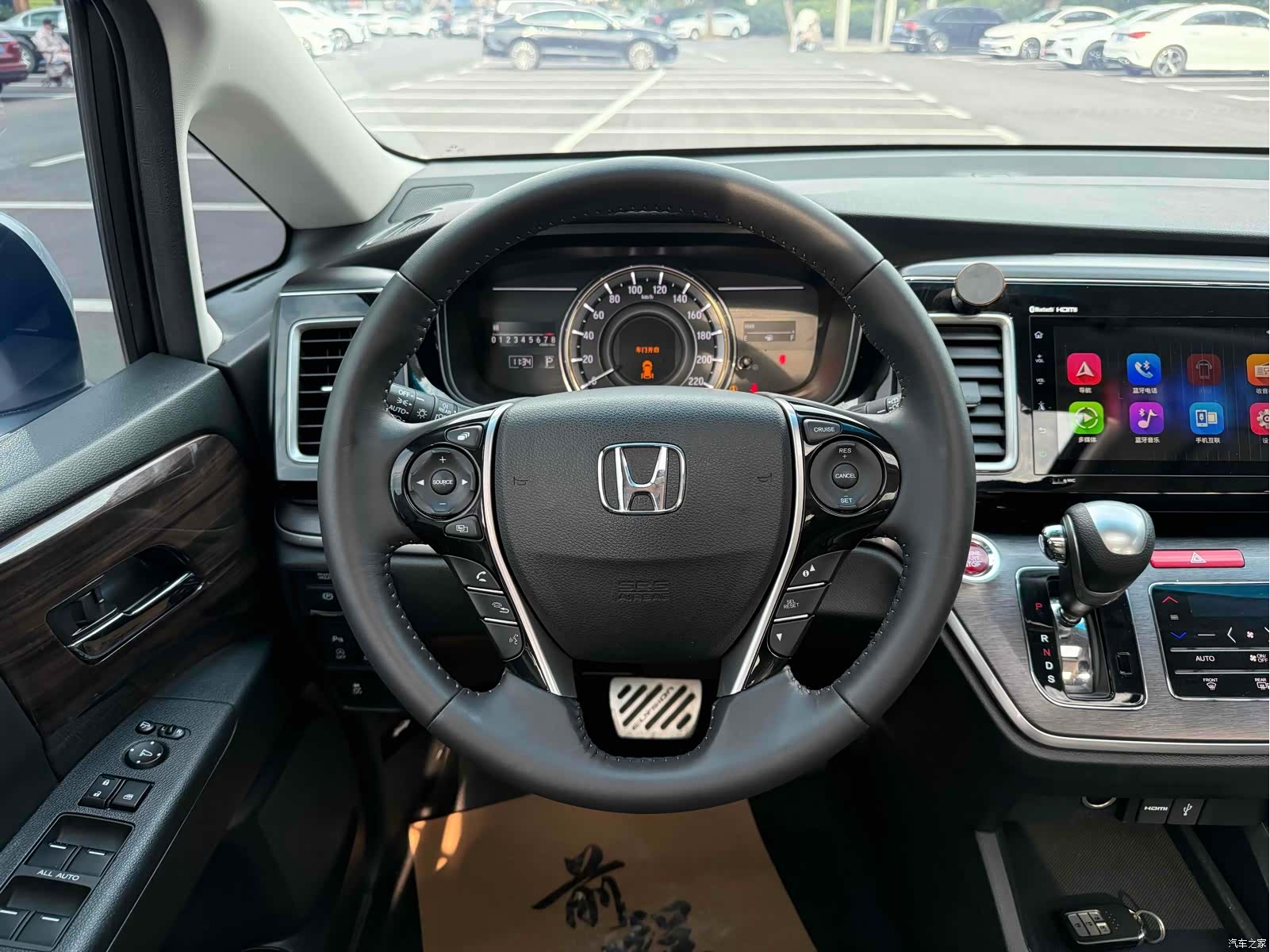 Honda Elysion, 2017 11