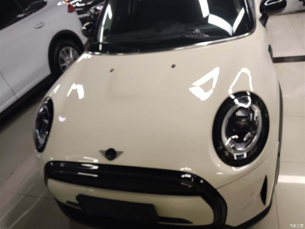 Mini Cooper, 2022 3