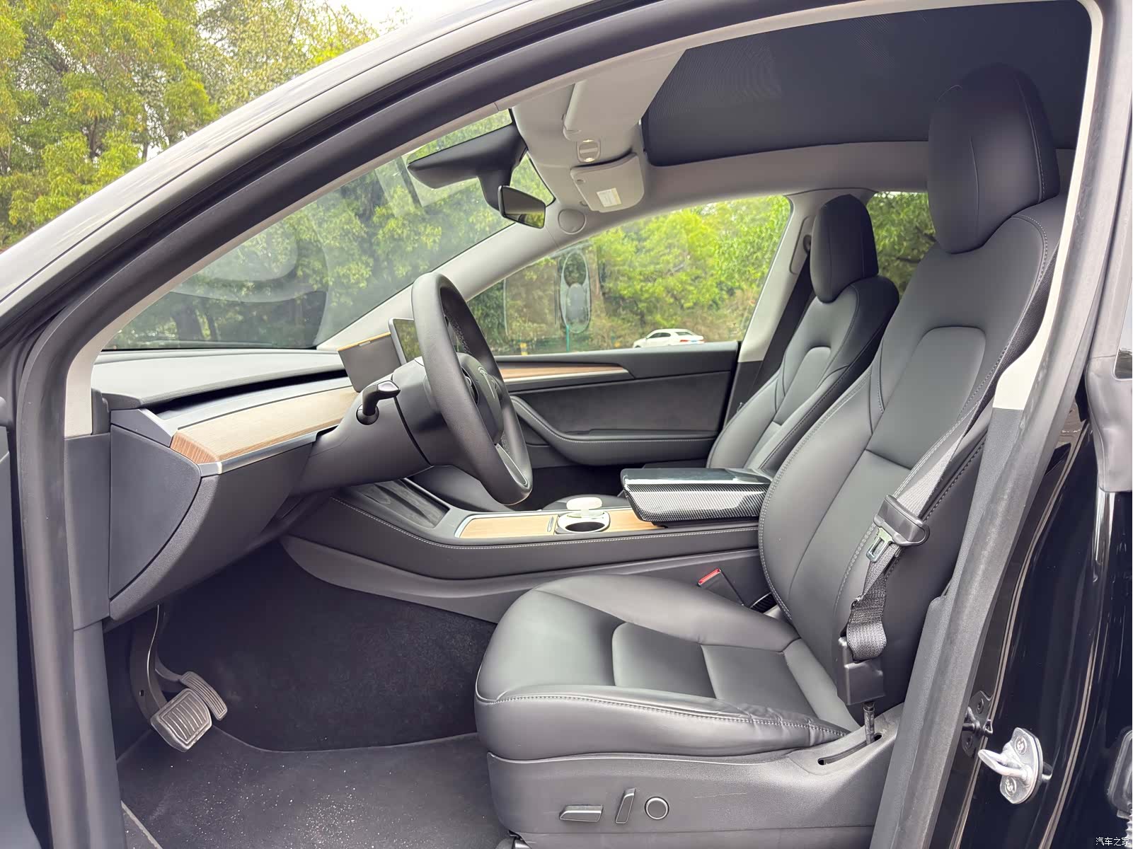 Tesla Model Y, 2022 8