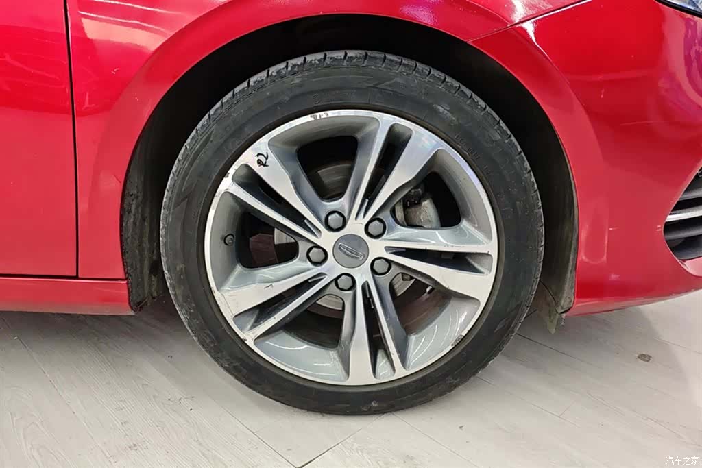 Geely Binray, 2019 6