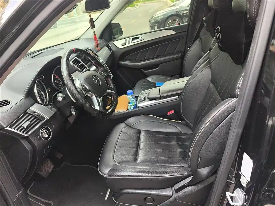 Mercedes-Benz GL grade