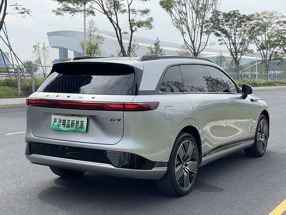 XPENG G9