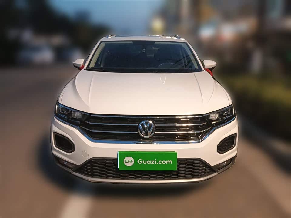 Volkswagen T-ROC exploring Songs