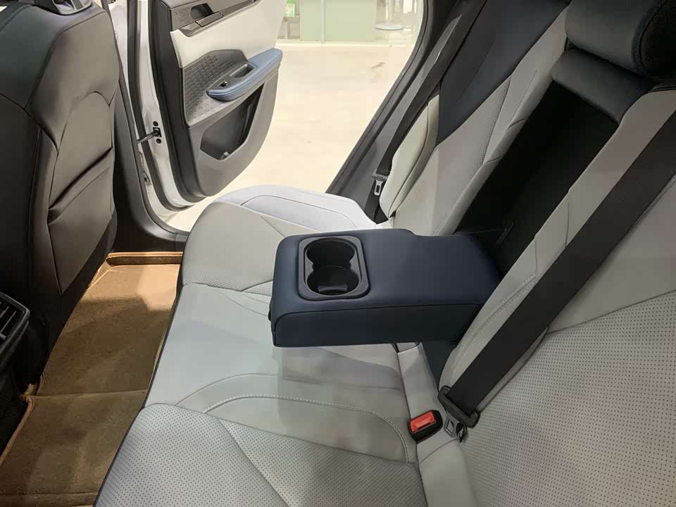 Changan UNI-V Smart iDD