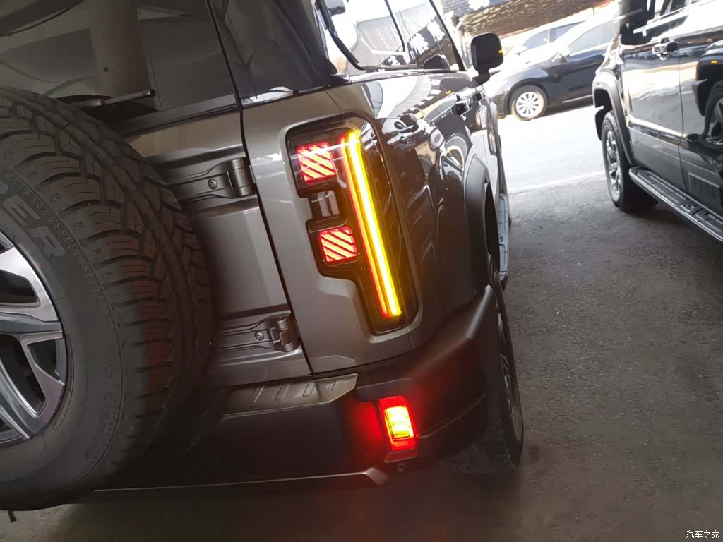 BAIC BJ40, 2025 8