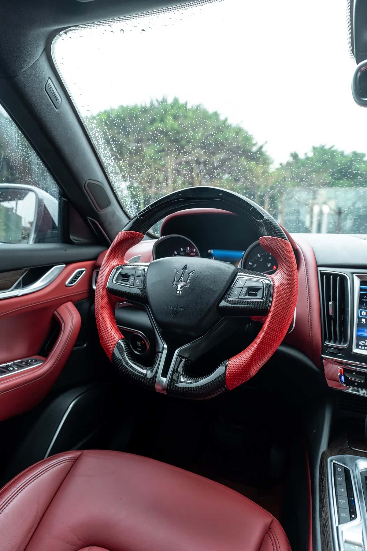 Maserati Levante, 2016 7