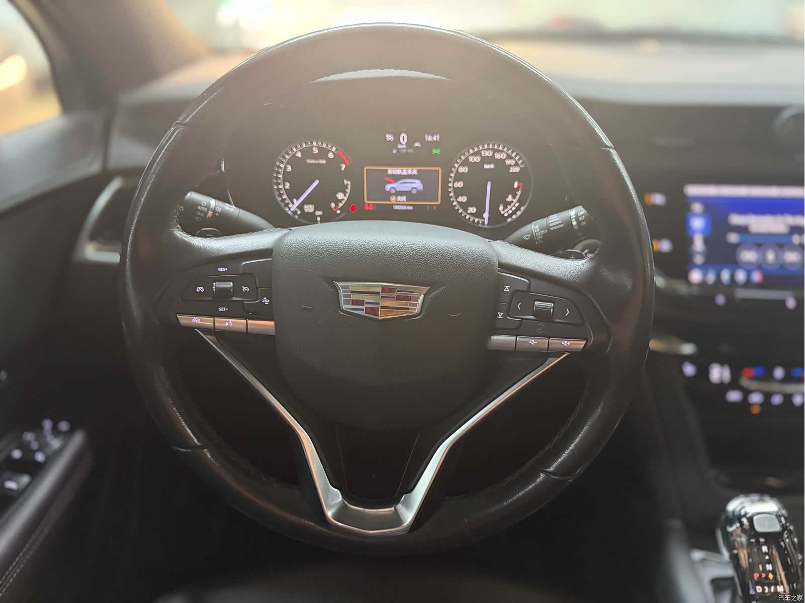 Cadillac XT6, 2021 12
