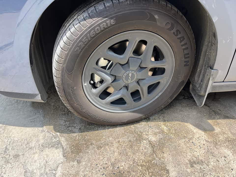 BYD Seal 05 DM-i BYD Seal 05 DM-i