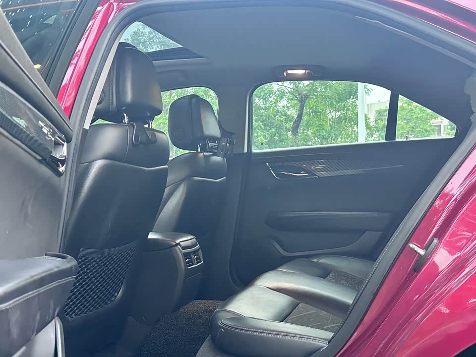 Cadillac ATS-L