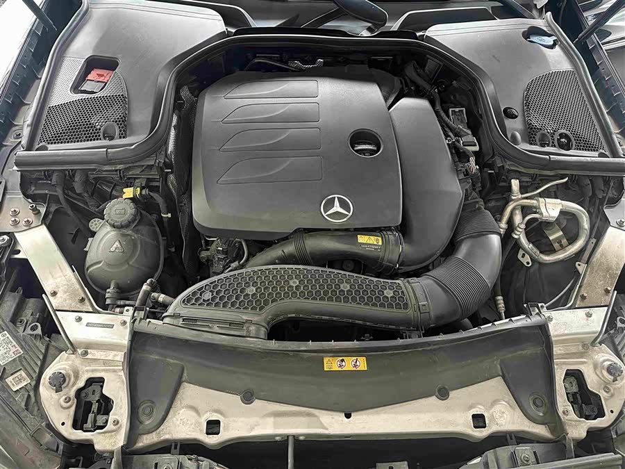 Mercedes-Benz E-Class 2023, фото 16