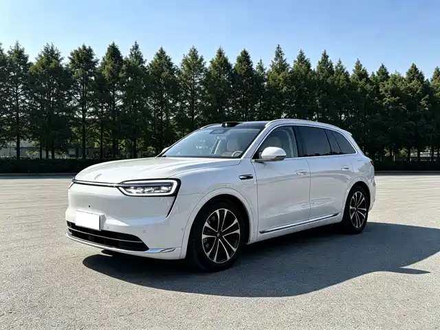 AITO M7 2025 — купить из Китая под заказ
