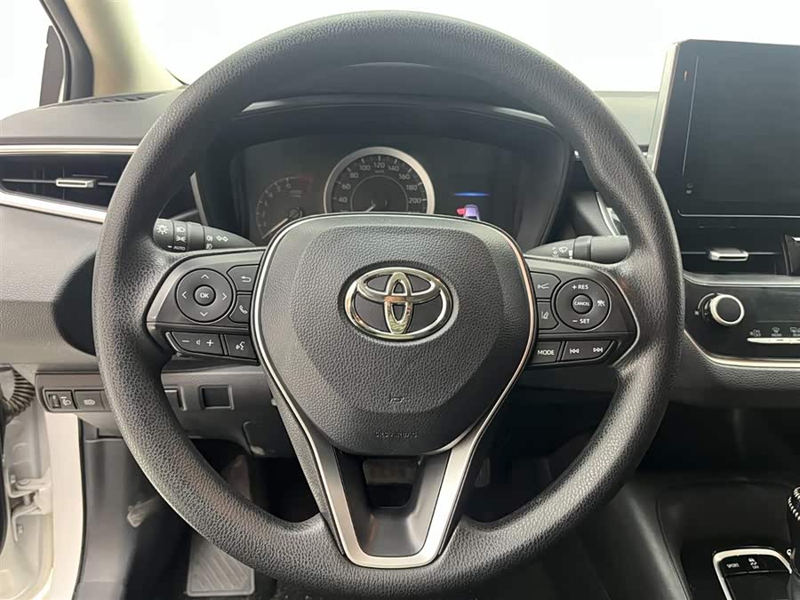 Toyota Corolla 2021, фото 13