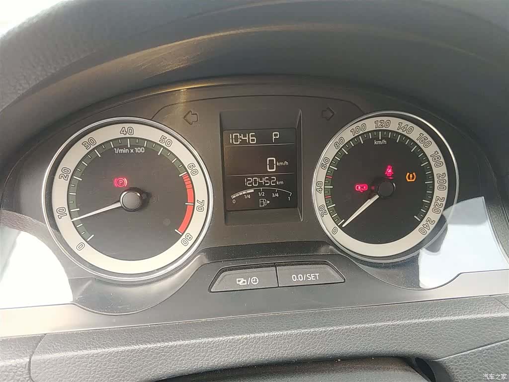 Skoda Rapid, 2017 8