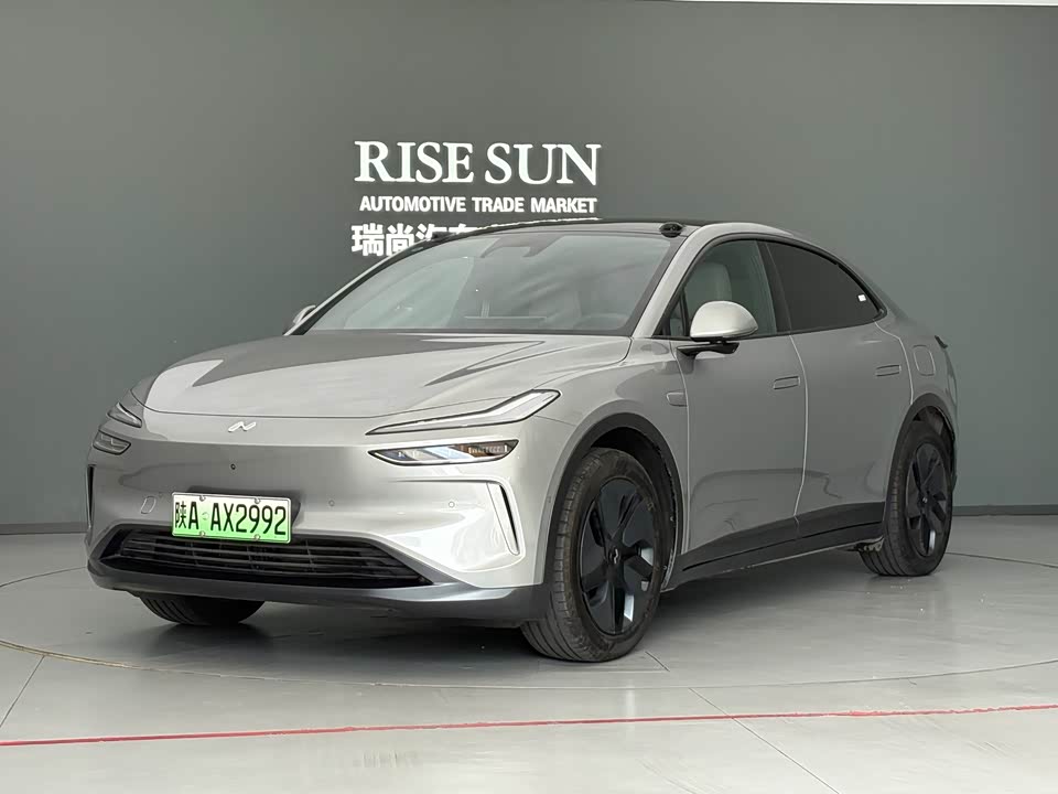 NIO L60