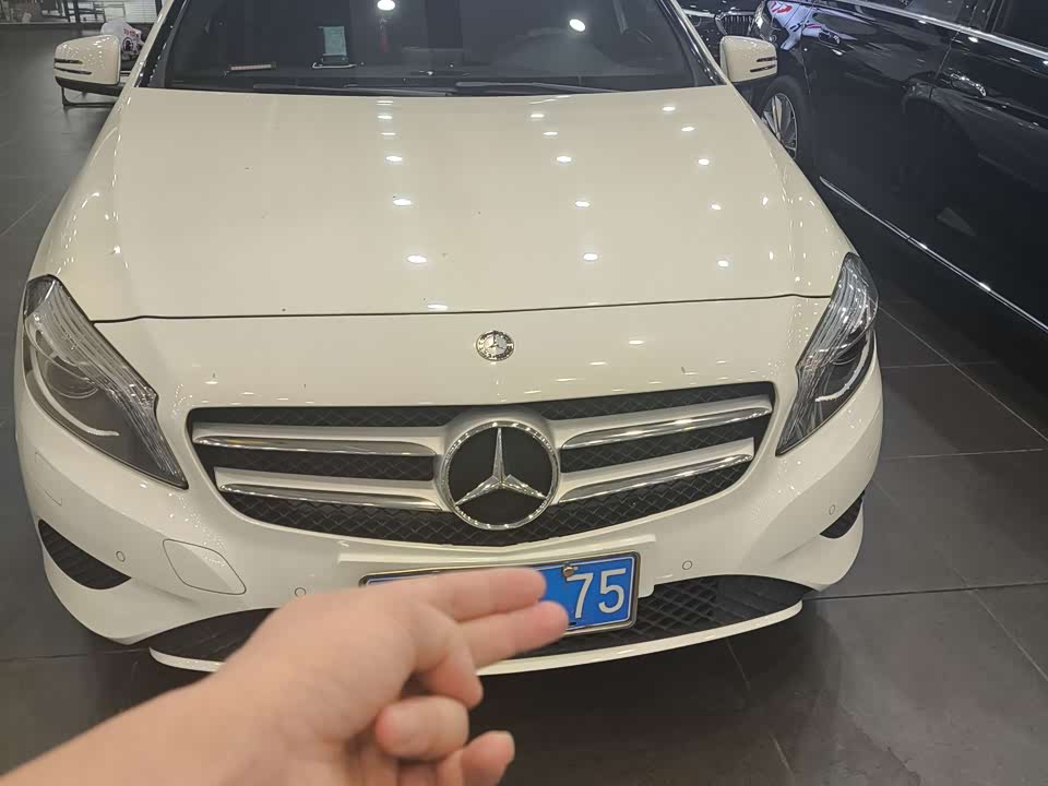 Mercedes-Benz Class A Mercedes-Benz Class A