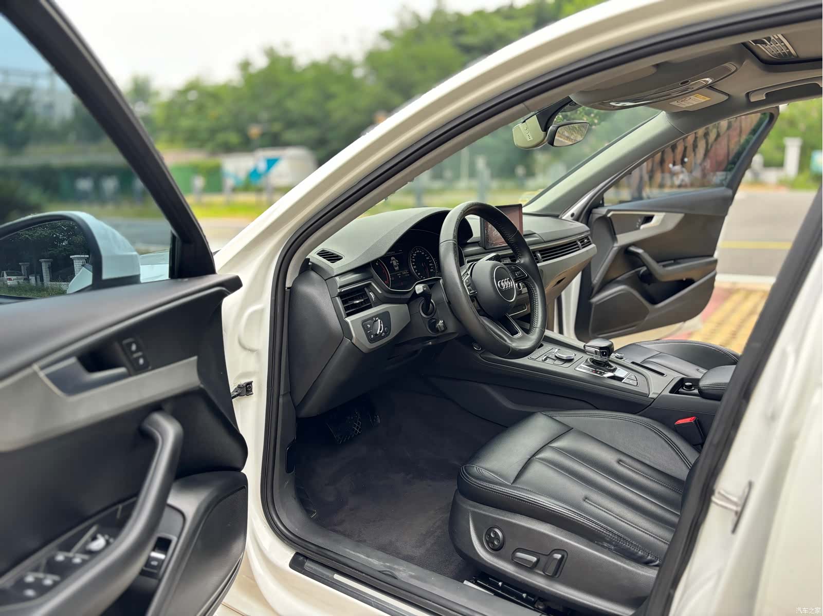 Audi A4L, 2017 13