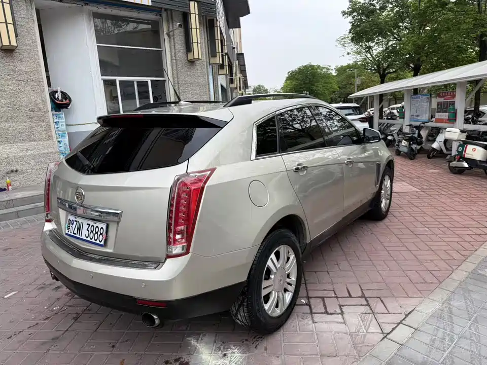 Cadillac SRX