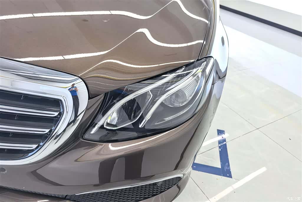 Mercedes-Benz E-Class, 2018 4
