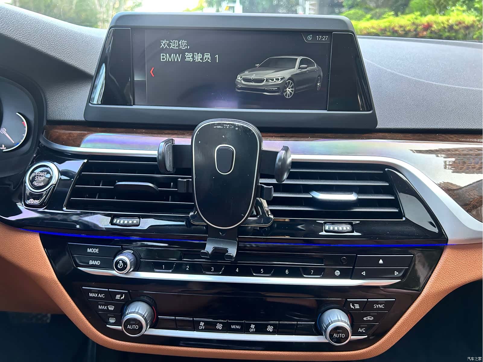 BMW 5 Series, 2017 16