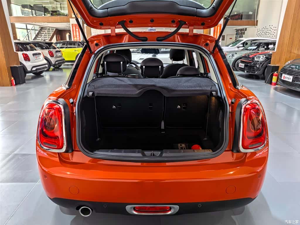 Mini ONE, 2019 18