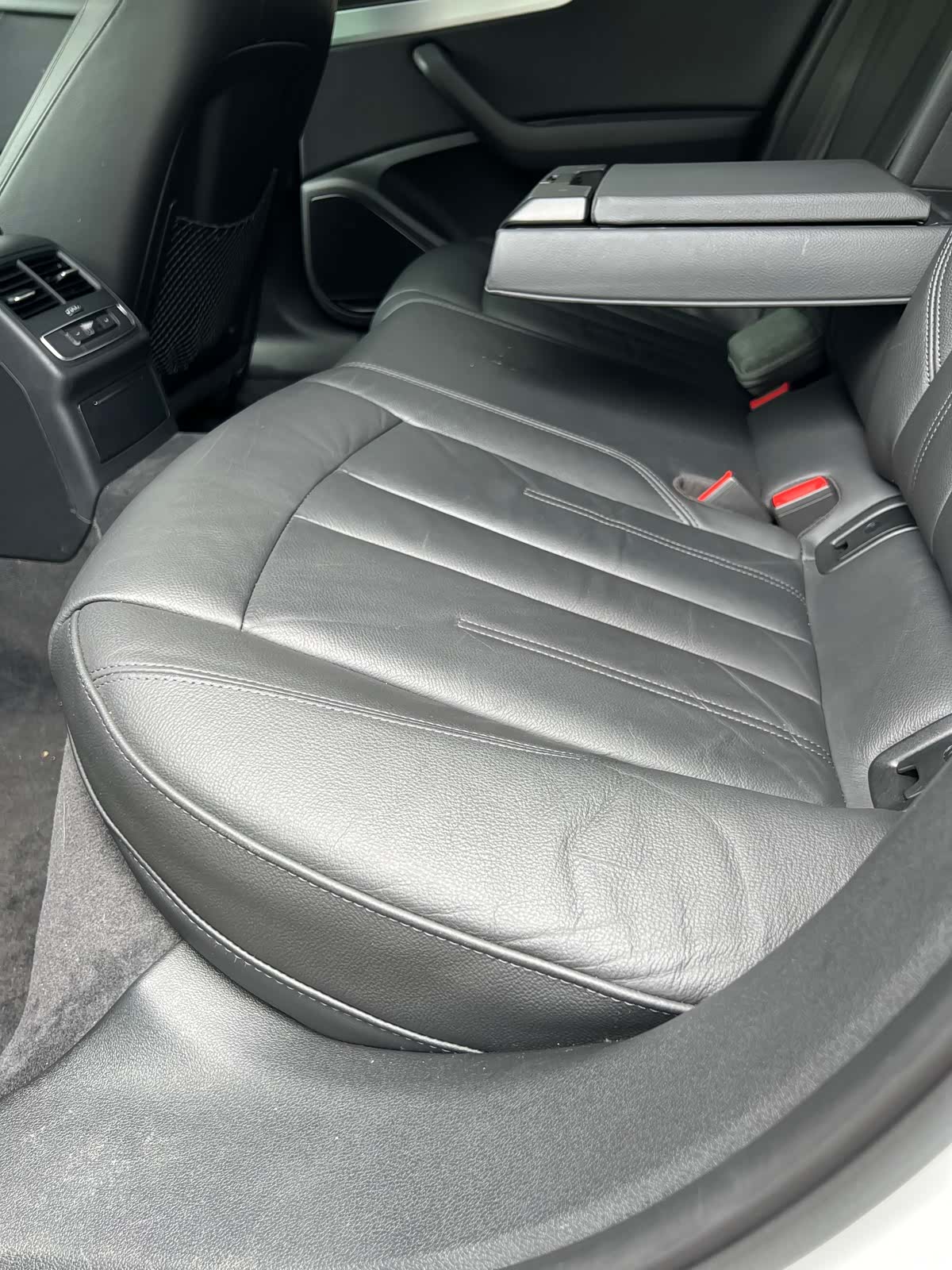 Audi A4L, 2019 19