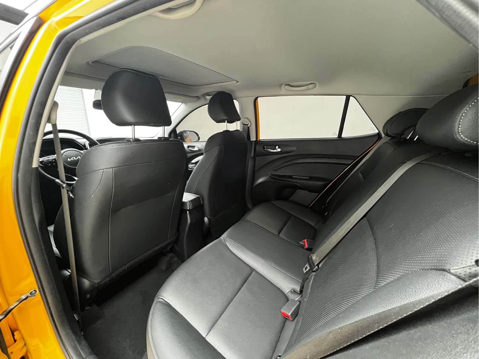 Kia KX1, 2022 14