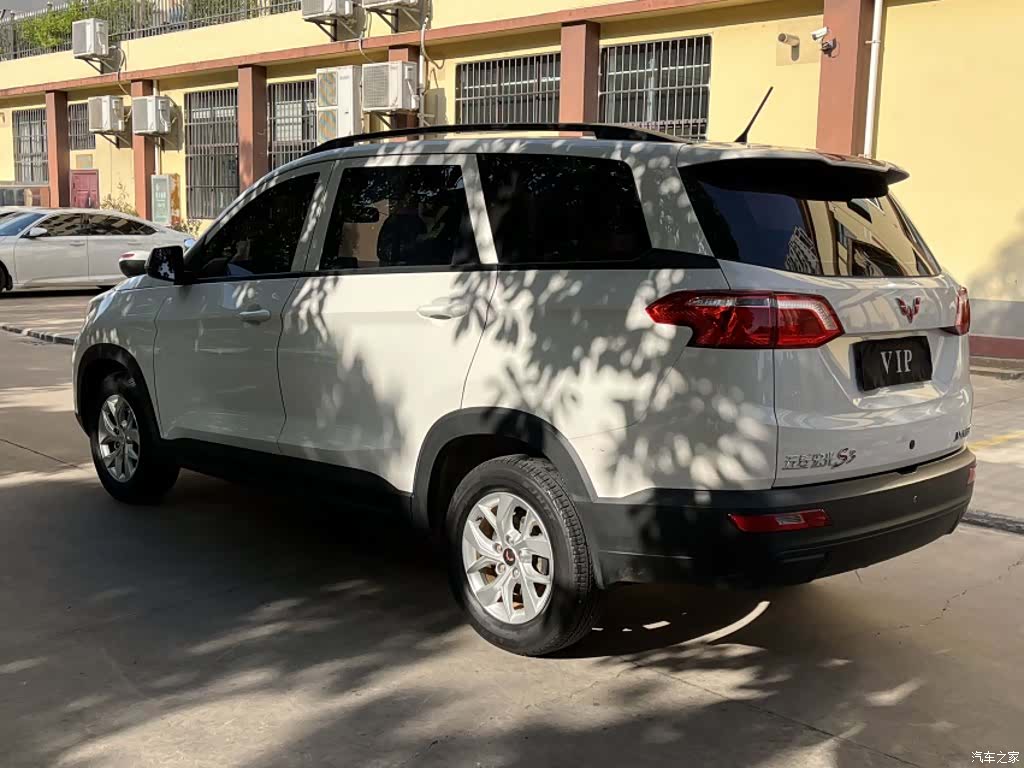 Wuling Hongguang, 2018 4