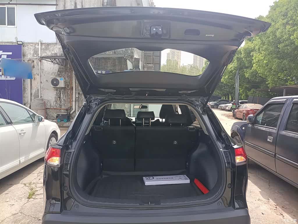 Toyota Frontlander, 2024 19
