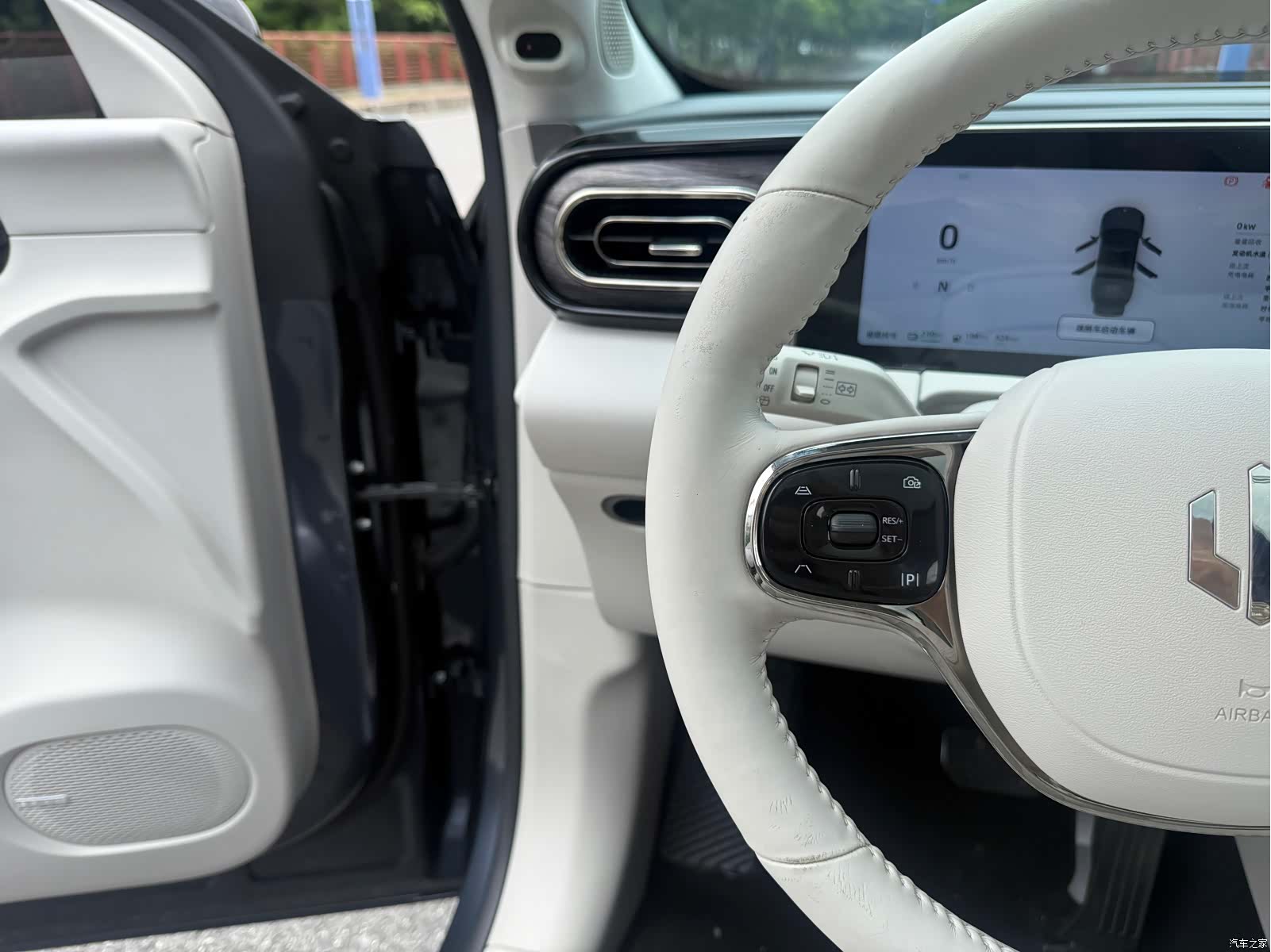 Leapmotor C11, 2023 19