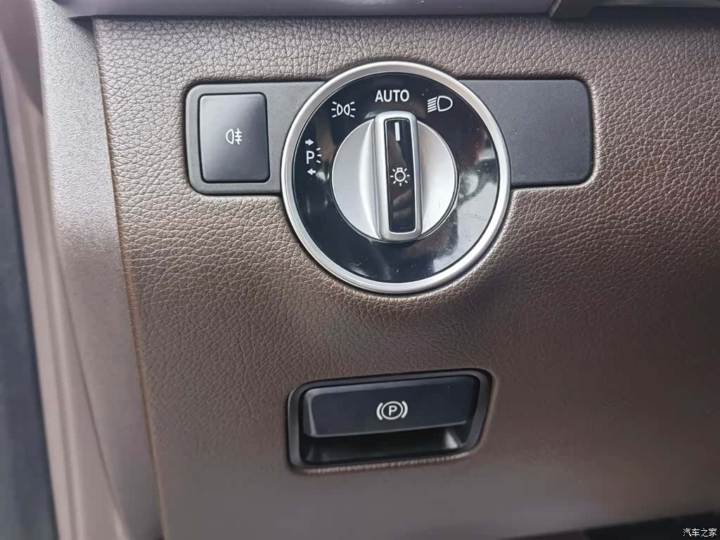 Mercedes-Benz GLE, 2017 26