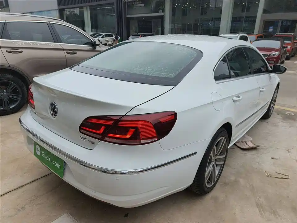 Volkswagen CC