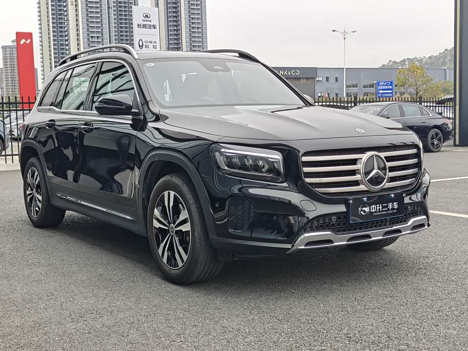 Mercedes-Benz GLB