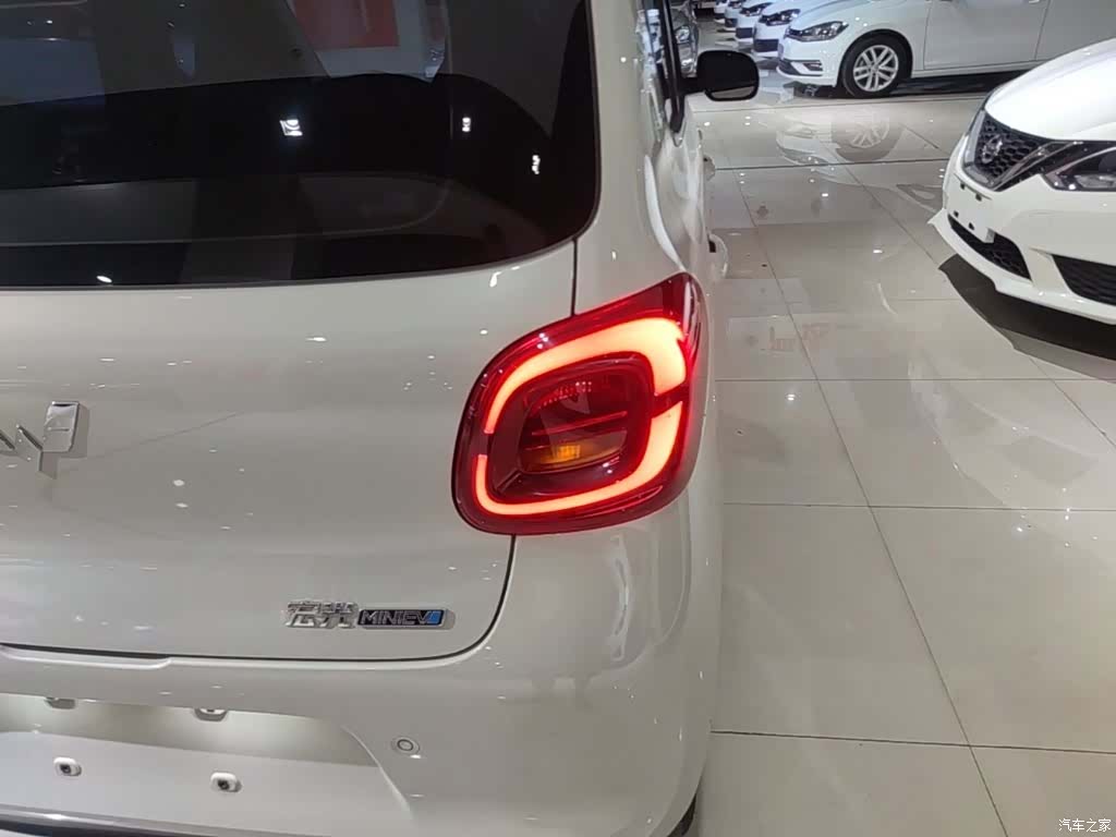 Wuling MINIEV, 2025 8