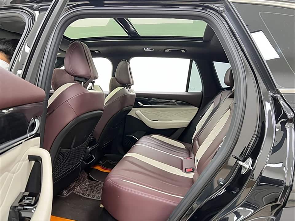 Geely Monjaro