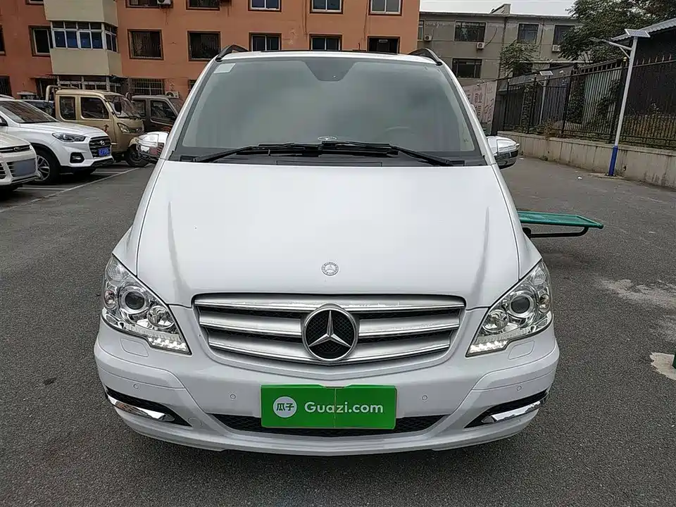 Mercedes-Benz Viano