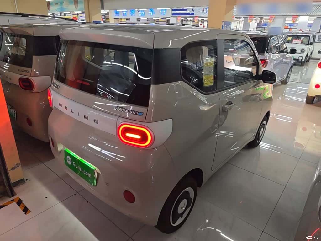 Wuling MINIEV, 2026 7